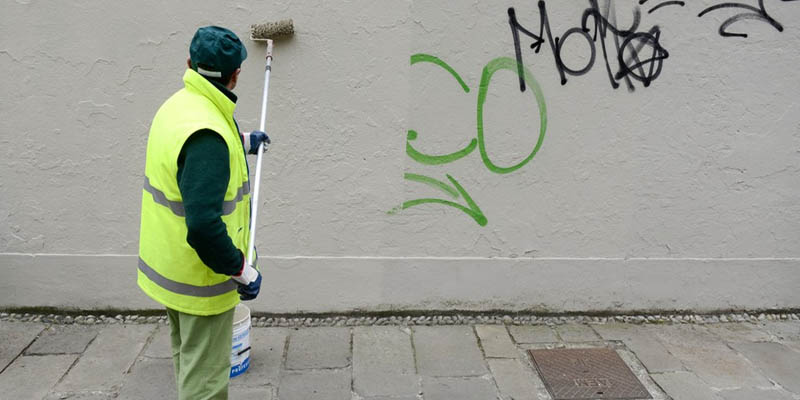 graffiti-removal-services-uk